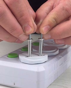 71K views · 56 reactions | Electrician's outlet hack #lifehacks #lifehack #diy #diyfix #quickfix #quicksolution | The Best Couple Videos | Facebook