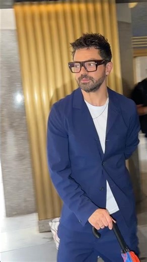 Dominic Cooper ready for NYC rain after some retail therapy! #dominicooper #mensstyle #britishhumor