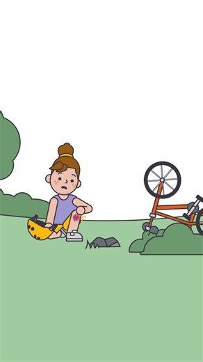 WATCH: Scraped knees happen, but cleaning them the right way makes such a difference for healing and preventing infection. This gentle method keeps kids comfortable and you'll feel way more confident handling those inevitable playground mishaps. | Ann & Robert H. Lurie Children's Hospital of Chicago