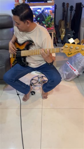 Doc.grenggg | Bass f1 finetuning | Instagram