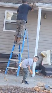48K views · 582 reactions | Fastest way to clean the gutters | allfails | Facebook