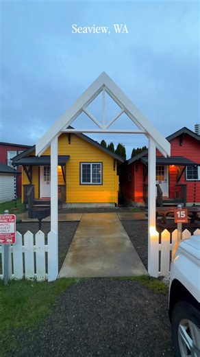 The Seaview Cottages on Reels