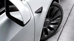 Tesla cars banned from China leaders' meeting