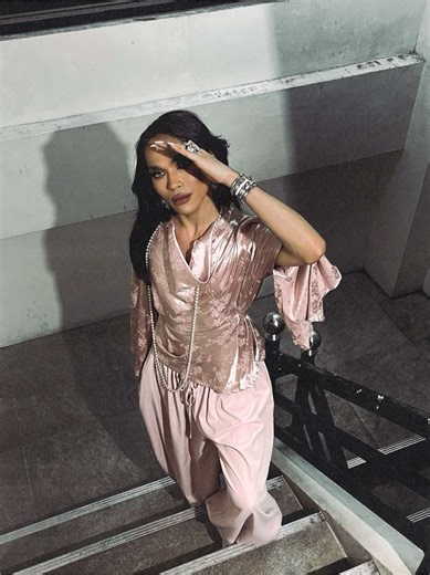 Face-to-Face Debunked: Uncovering the Truth Behind Versx