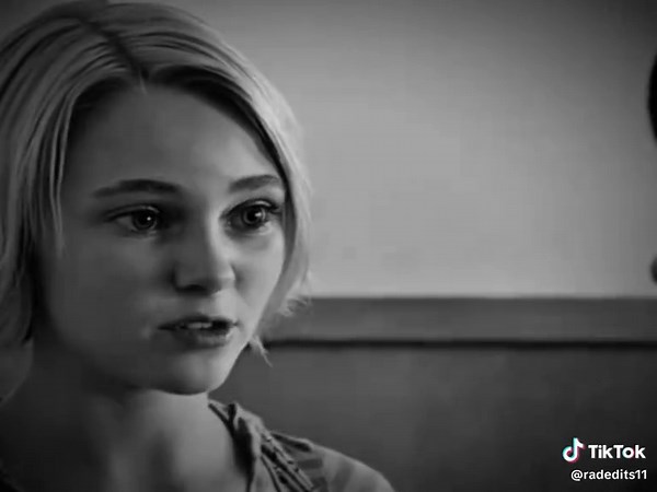 AnnaSophia Robb: A Journey in Bridge to Terabithia