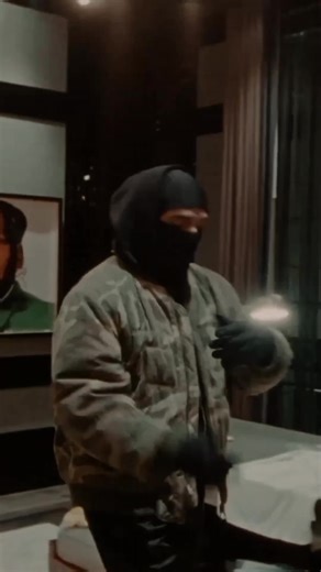 Drake Drops New Music: Analysis of Lyrics & Meaning Revealed!