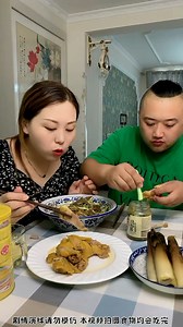 1.2M views · 14K reactions | Top View Funny Couple Eating Show #streetfood #streetfoodlover #streetfoodies #fyp #spain #food #foodie #foodpics #foodtrip #foodtruck #foodlovers #foodlover #foodreview #eating #eatingshow #mukbang #fypviral #funnycouple #Tiktok #tiktokph #tiktokviral | Happi Cook | Facebook