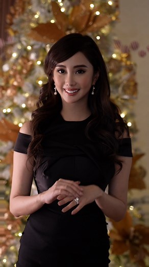 Are you ready for the holiday season? ✨ Klad has tons of surprises for you! 🤍 #shinewithKLAD | Alodia Gosiengfiao