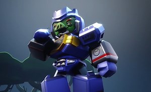 Angry Birds: Transformers – Chef Pig as Soundwave