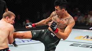 What time is UFC Fight Night tonight? Cagewalks, running order, streaming, how to watch Max Holloway vs. The Korean Zombie | DAZN News US