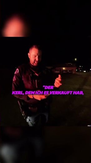 Cooler Cop hält Biker mit Waffe an! 😱 Videocredits: @Octavio_1k