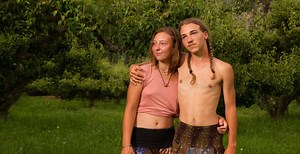 Canadian Fruit Pickers Are Living the Dream of a Summer of Weed, Parties and Being Chill