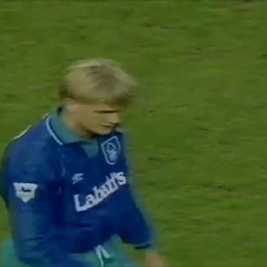 85K views · 593 reactions | Manchester United are back-to-back Premier League Champions, and half way through a third campaign (94/95 )without conceding a league goal at Old Trafford…. That soon alters when Stan Collymore is in the house  #NFFC #MUFC #OldTrafford #nottinghamforest #manchesterunited #PL #EPL | Forest Chat | Facebook