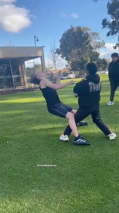 Increase Your Power – 30 Day Challenge Save it. Push harder. Train like a fighter. 💥 Warm-up: 5 min light bounce mobility 🏋️ Shadowboxing: 3 rounds (explosive jab–cross) 🤛 Footwork: 2 rounds (fast in–out pivots) ⚡ Power Drill: 2 rounds (jab–cross–hook full hip rotation) 💪 Strength: Explosive push-ups squats (3 sets) 🔥 Final Round: 1 round max intensity shadowboxing — This video is for educational purposes only. — #boxingtraining #boxingworkout #boxingnews #boxinglife #boxingfans #boxingdays