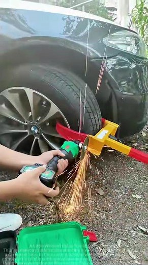 Wheel Lock Cutting Test! Sparks Fly, Sharpeness Surpasses Expectations