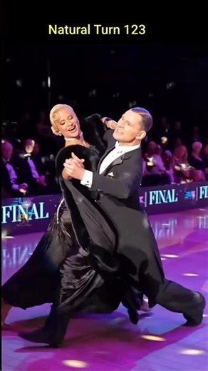 [Waltz] Tipple Chasse. Running Spin Turn. Syncopated Side Cross.