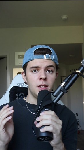 Heartbreaking Video of Dog and Cat Saying Goodbye