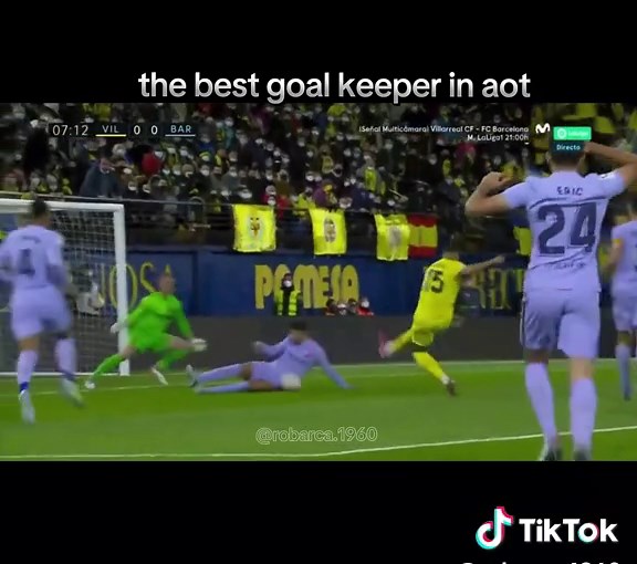 Pique's Tribute to the Best Goalkeeper in AOT