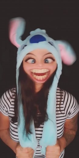 i like coffee 🤣 #thegoofysquad #thegoofyqueen #nlunatics #lekkerbekkies #schuddebuikies #yinyang_fantasyworld