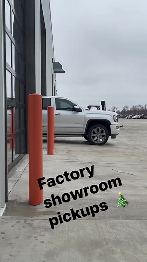 Did you know you can pick up your new InTech Trailer from the factory? We offer a complete walkthrough of your new trailer along with a complimentary factory tour! Ask your authorized dealer for more info. #AluminumTrailer #CustomTrailers #CarHauler #RaceLife | inTech Trailers