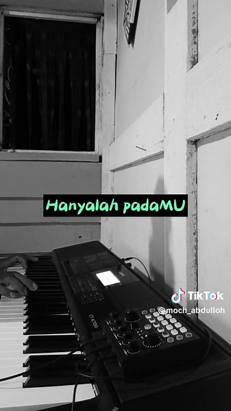 Opick - Rapuh: Musique Instrumentale au Piano