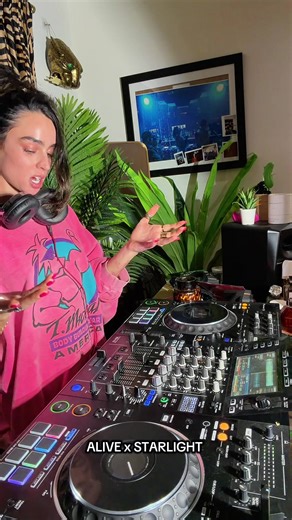 Sommer Ray (@sommerray)’s videos with original sound - Sommer Ray