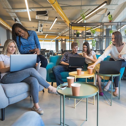 Start-up : définition, création et caractéristiques