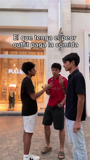 ¿A quién le toca pagar esta vez? Humor en Puerto Vallarta