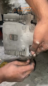 How To Brake Pads Change Suzuki Alto #mechanic #automechanic #automotive #automobile #carrepair #carfix #uk #usa #toyota #honda #suzuki | Car Tipx