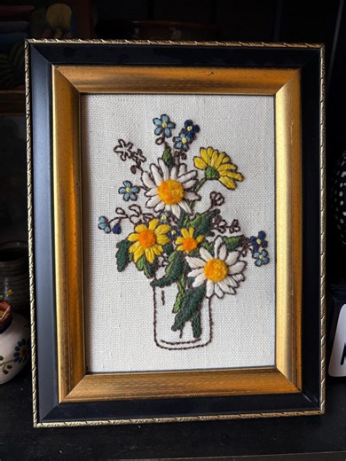 Vintage Flowers Framed Crewel Embroidery on Linen - Handmade Embroidery Floral Art 5”x7” - Etsy
