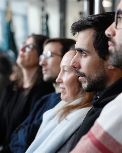 Rodrigo Maturana on Instagram: "Adam Meakins em Coimbra, no @solinca_coimbra 👀 “The Painful Shoulder” é uma formação desenvolvida por @adammeakins, fisioterapeuta de referência internacional, essencial para fisioterapeutas. Neste curso, a anatomia e biomecânica do ombro são explicadas de forma simples e prática, com aplicação direta na prática clínica. Através de momentos teóricos e práticos, os participantes aprofundam a avaliação, diagnóstico e intervenção nas principais patologias do 