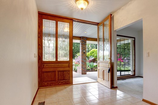 Should Front Door Open Left Or Right?