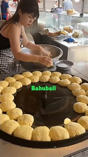 ​Giant Griddle Baking!