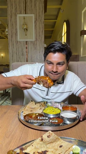 Usha Dining FC Road Pune | Authentic Kolhapuri Chicken & Mutton Thali | Must Try Non-Veg Restaurant