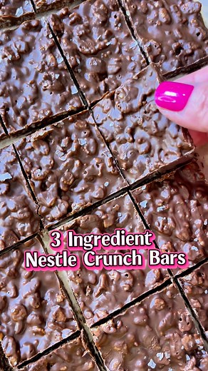 Homemade Nestle Crunch Bars If you love candy bars you’ll love these! 🍫creamy chocolate and crispy rice cereal satisfies your sweet tooth quickly! • 3 cups semi sweet chocolate chips •2 tbsp peanut butter or coconut oil •1 1/4 cup Rice Krispies cereal. Melt the chocolate and peanut butter (or oil) together in the microwave in 30 second increments. This should only take a minute or 2, don’t let it burn. When melted add the cereal and mix together. Pour onto a sheet pan lined in parchment. Refrig