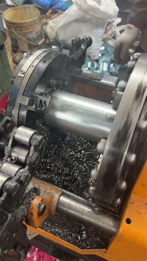 Professional galvanized pipe threading processing#galvanizedpipe #threadedpipe #prethreadedpipe