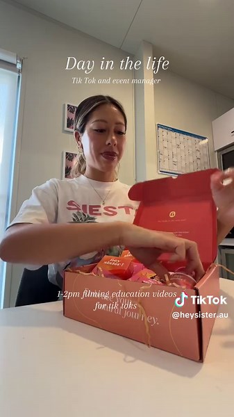 Day in the life no trending audio🤍 #eventmanager #tiktokmanager #period #bloating