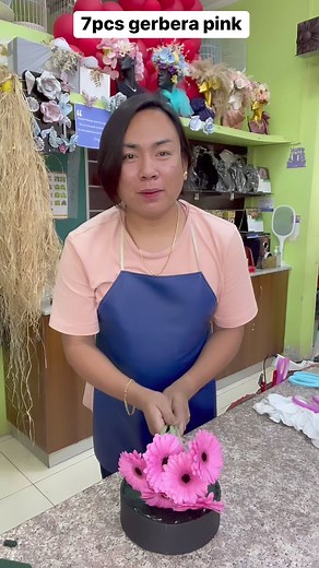 53K views · 707 reactions | 7pcs gerbera pink flower arrangement  #highlightseveryone #reelsfb23 #fbviralvideoreels #ofwreels #reelseverywhere #StarsEverywhere #flowerarrangement #freshflowers #gerbera | Sam Antipuesto | Facebook