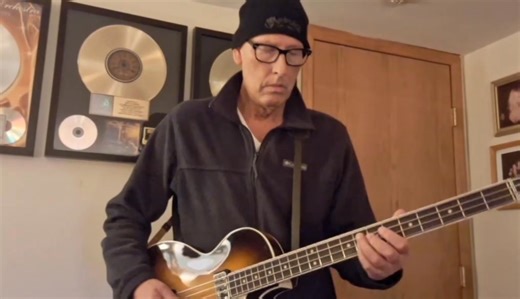 Continuing with the great bass lines of Paul McCartney, here is "Dear Prudence". | Jeff Allegue