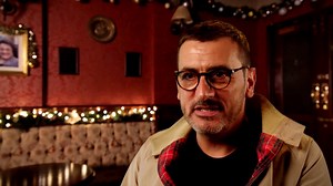 DON'T TURN OVER - Coronation Street at Christmas is on next! 🎄 Will Tracy made it onto Santa's 'Nice List', or will she be getting coal in her stocking again this Christmas? | Coronation Street