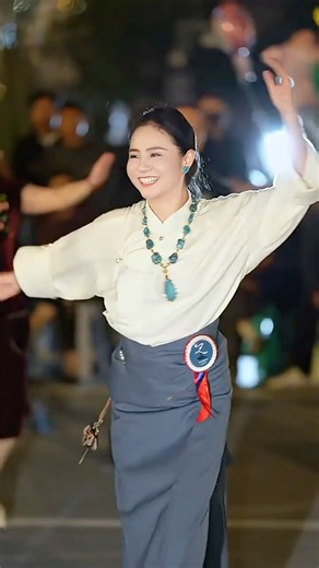 Yongji, the Tibetan dance goddess, graceful Tibetan dance