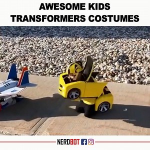 These kids and costumes are awesome! ROLL OUT! | Nerdbot