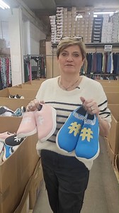 🔥 CHAUSSURES À 10 $ LA PAIRE 🔥 ⏰ Jusqu’à samedi seulement ! 👟 Homme • Femme • Enfant 🎨 Plusieurs modèles & couleurs 📦 Quantités très limitées – premiers arrivés, premiers servis À ce prix-là, ça part très vite. Ne manque pas ta chance 👀 📍 Surplus Liquidation – Montréal 📍 7945 Blvd Provencher, Saint-Léonard 🕒 Lundi au samedi : 10h à 17h ⚠️ Offre valide jusqu’à samedi 🖼️ Photos à titre indicatif 👉 Viens tôt pour le meilleur choix ! | Surplus Liquidation Center
