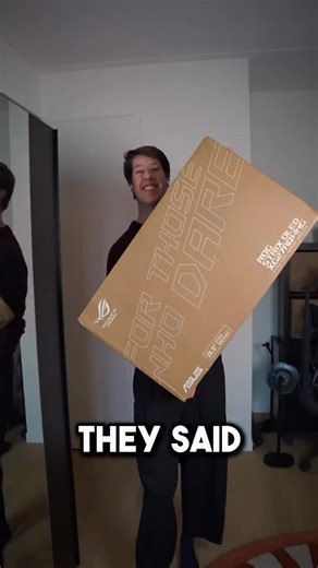 Yorrick Kwakman on Instagram: "Unboxing the ROG XG27AQWMG 1440P 280hz OLED Gaming Monitor | #Gaming #Tech #Gamer | ADV @asusrog"
