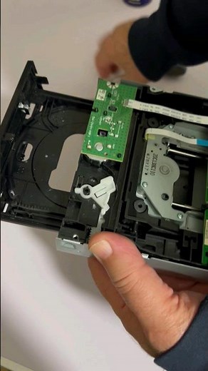 Computer CD DVD not reading discs repair - cannot read discs fix - Disassembly instruction
