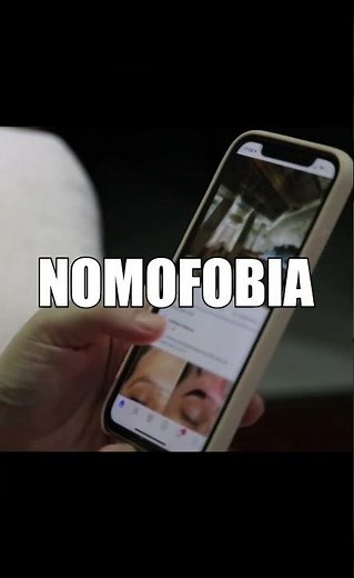 THIS IS WHAT NOMOPHOBIA LOOKS LIKE