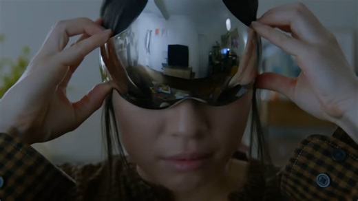 3 Body Problem: They’re Putting Silver Underwear on Their Heads