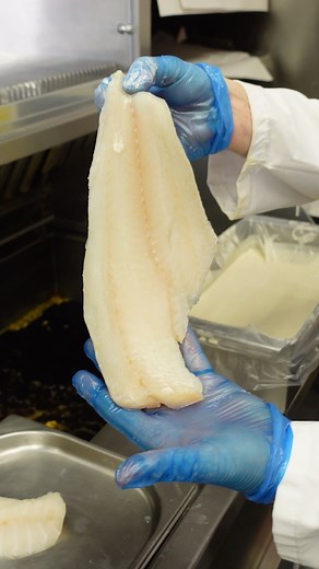 407K views · 5.5K reactions | Fry some beautiful, fresh Haddock with Craig  from Whitby to Two Gates thanks to Dennis Crooks Fish Merchants | Two Gates Fisheries | Facebook