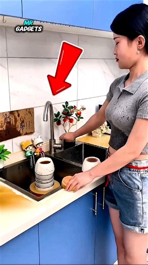 🏡 3 Incredible Home Gadgets You Need to See! #Shorts