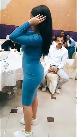 بنات اندر ايدج 🤣